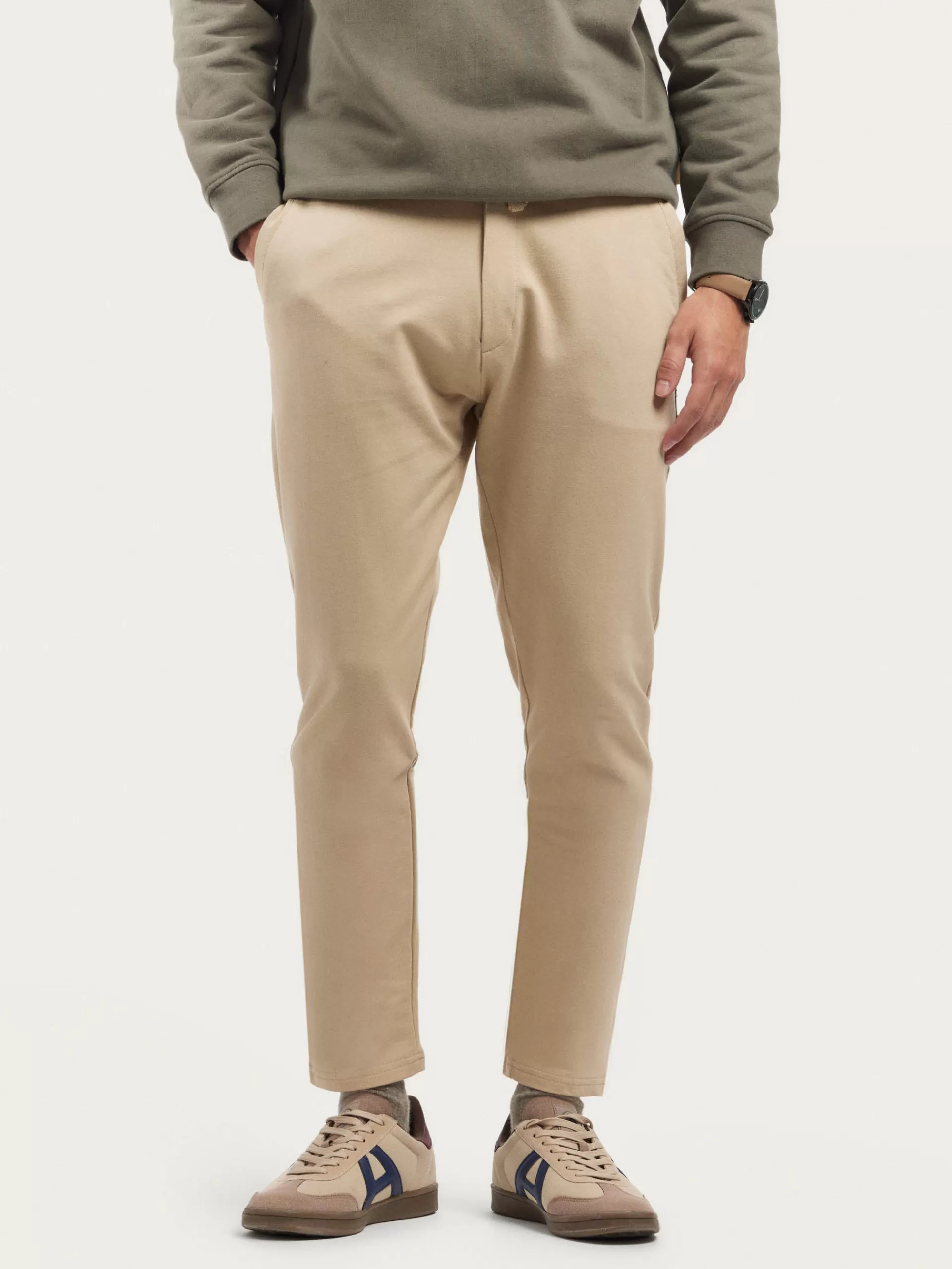 Shop Alvaro Moreno JOGGER CHINO PUNTO Camel