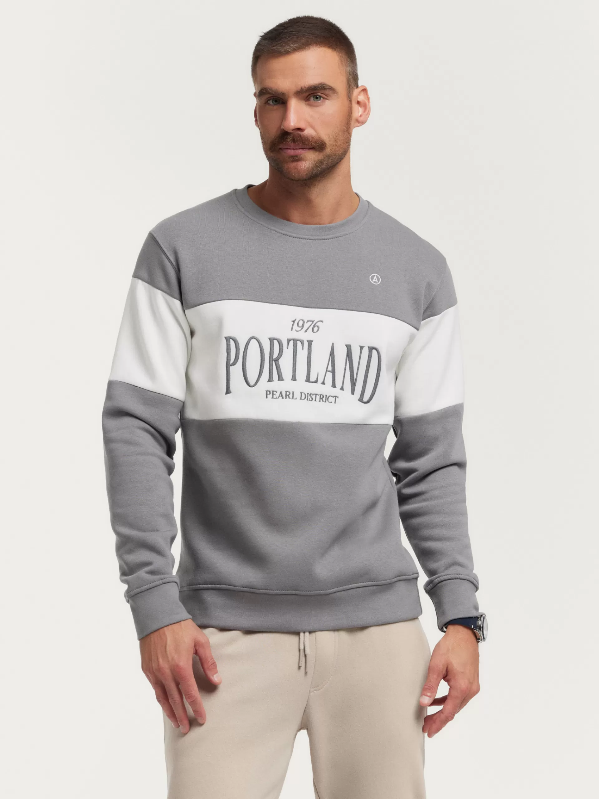 Outlet Alvaro Moreno SUDADERA PÒRTLAND Gris